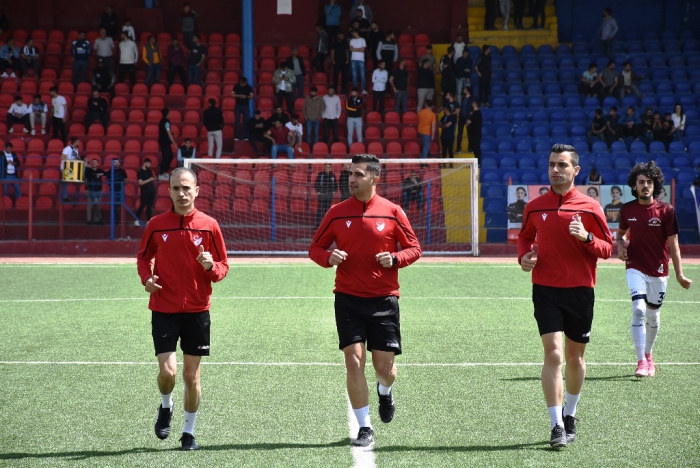 Nusaybin’de Dicle Sporun Amatör Lig Şampiyonluğu kutlanıyor