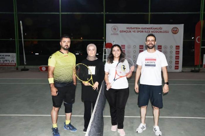 Nusaybin'de Kort Tenisi Turnuvası yapıldı