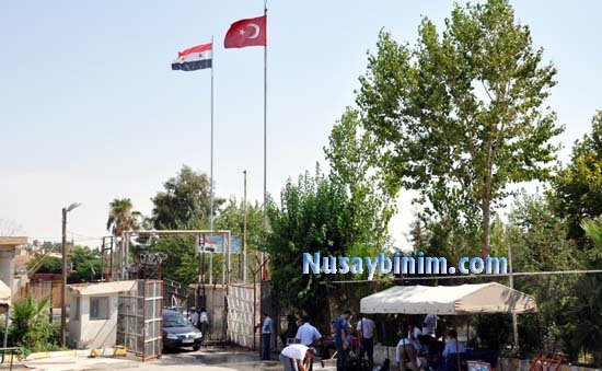 Nusaybin Sınır kapısında oy verme işlemi devam ediyor