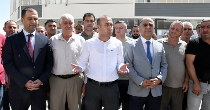Alika Aşireti Başkanı Rıdvan Zan, Ticaret Odası Başkanı Özmen'e tam desteklerini açıkladı