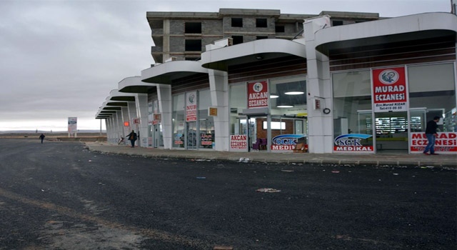 Nusaybin Devlet Hastanesi caddesinde yol çalışması