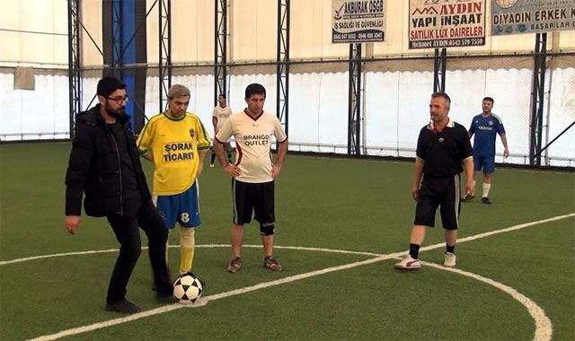 Nusaybin'de Geleneksek Eğitim-sen Futbol turnuvası başladı.