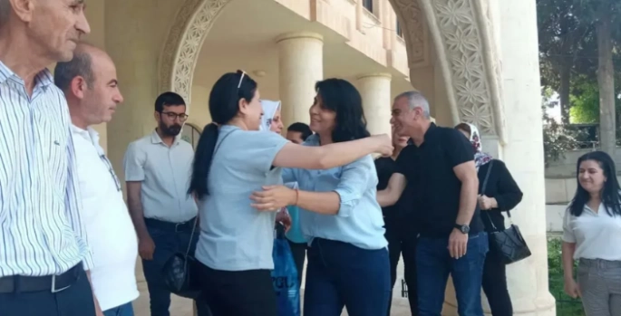 Eski Başkan Sara Kaya 7 yıl sonra Nusaybin Belediyesinde