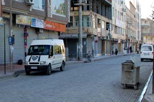 Nusaybin Esnafı kepenk kapattı