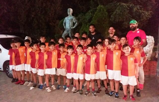 Galatasaray Nusaybin Futbol Okulunda yaz ayı kayıtları başladı