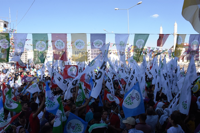 HDP Nusaybin'de miting düzenledi