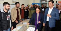 HDP Adayı Nergiz ve Kut oylarını kullandı