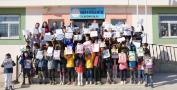 Nusaybin'de 28 bin öğrenci karne heyecanı yaşadı