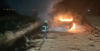 Nusaybin'de bıçaklı kavga sonrası 1 araç yakıldı iddiası
