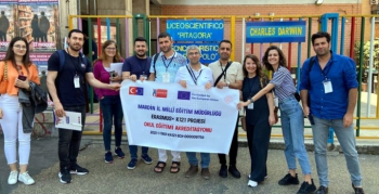 Nusaybinli eğitimciler, öğrencileri ile birlikte Avrupa ülkelerindeki eğitim programlarına katıldılar