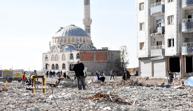 Nusaybin Kanika Mahallesinde telin bir bölümü kaldırıldı