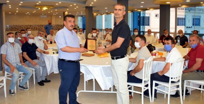 Karaman'a tayin olan Milli Eğitim Şube Müdürü Keleş için veda programı