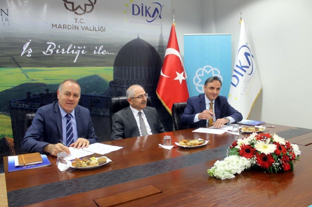 Mardin'de 10 milyon liralık projeler için protokol imzalandı