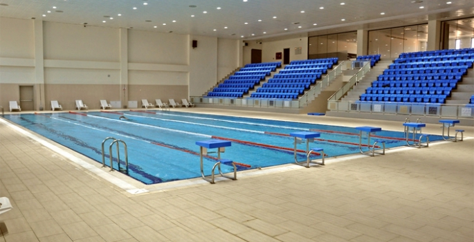 MAÜ Kapalı Yarı Olimpik Yüzme Havuzu Kapılarını Halka Açtı