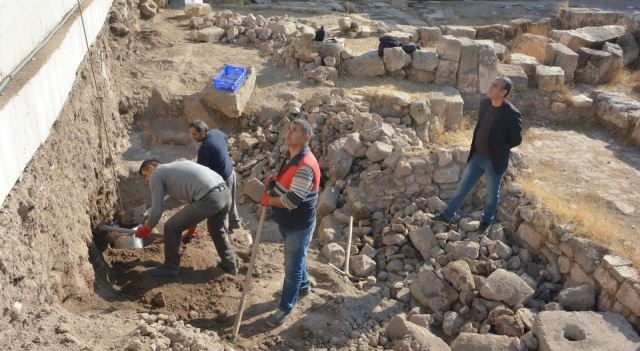 Mor Yakup Kilisesinde temizlik çalışması