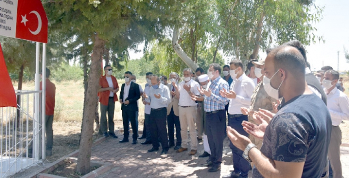 Nusaybin'de 15 Temmuz programları Mevlid ve Şehitlik ziyaretiyle başladı