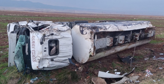 Nusaybin’de akaryakıt yüklü tanker devrildi, 1 yaralı