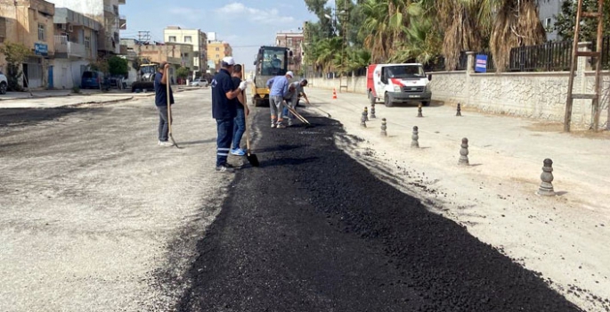 Nusaybin'de asfalt yama çalışmaları başladı