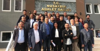 Nusaybin'de HDP'liler İlçe Seçim Kurulu'ndan mazbatalarını istedi