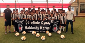 Nusaybin'de kurulan Beşiktaş Okulu sporcu ve aileleri bir araya geldi
