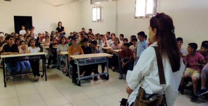 Nusaybin DSİ, okullarda suda boğulmalara karşı bilgilendirme seminerleri düzenledi