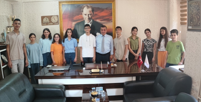 Nusaybin Milli Eğitimden LGS Şampiyonlarına Ödül