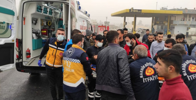 Nusaybin Otogar kavşağında trafik kazası, 3 yaralı