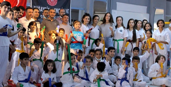 Nusaybin Taekwondo Okulunda kuşak sınavı