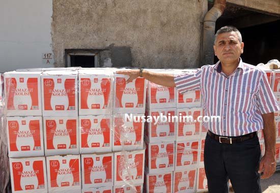 Nusaybin Ticaret Borsası'ndan Bin 111 aileye Ramazan yardımı