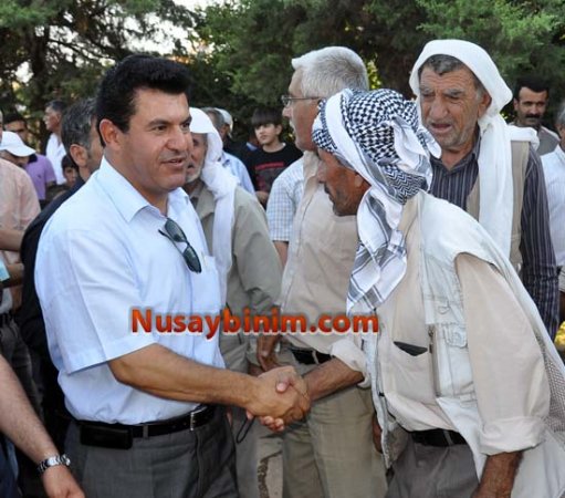 Mardin Milletvekili Erol Dora Nusaybin'i ziyaret etti