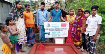 Nusaybinli öğrenciler Bangladeş'te su kuyusu açtırdı