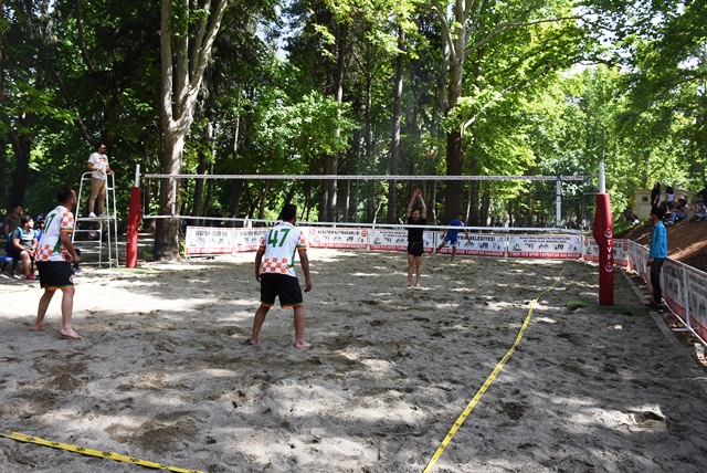 Plaj Voleybolu turnuvası sona erdi