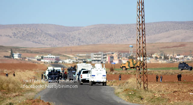 Nusaybin Akçatarla yolunda polis aracına bombalı saldırı