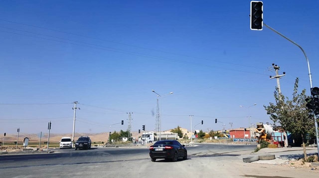Sanayi Sitesi Kavşağına trafik ışıkları konuldu