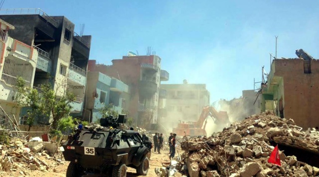 "Nusaybin'deki Özyönetim Artı Kardeşlik Sergisinin Açılışı Var!!!"