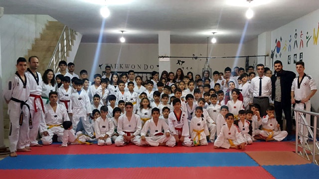 Nusaybindeki Taekwondo kursunda kuşak sınavı yapıldı