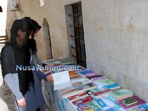 Nusaybin'de Diyanet Vakfı yayınları satış bürosu açıldı