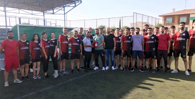 Yakıcı İnşaattan Nusaybin Maraton Spor Akademisi sporcularına destek