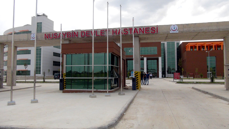 Yeni Hastane binasına taşınma sürüyor
