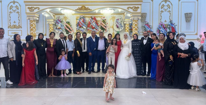 Çevik ve Yeşilyurt ailelerinin mutlu günü