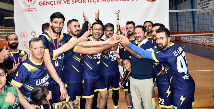 Nusaybin Kaymakamlığı Kurumlar Arası Voleybol Turnuvası sona erdi